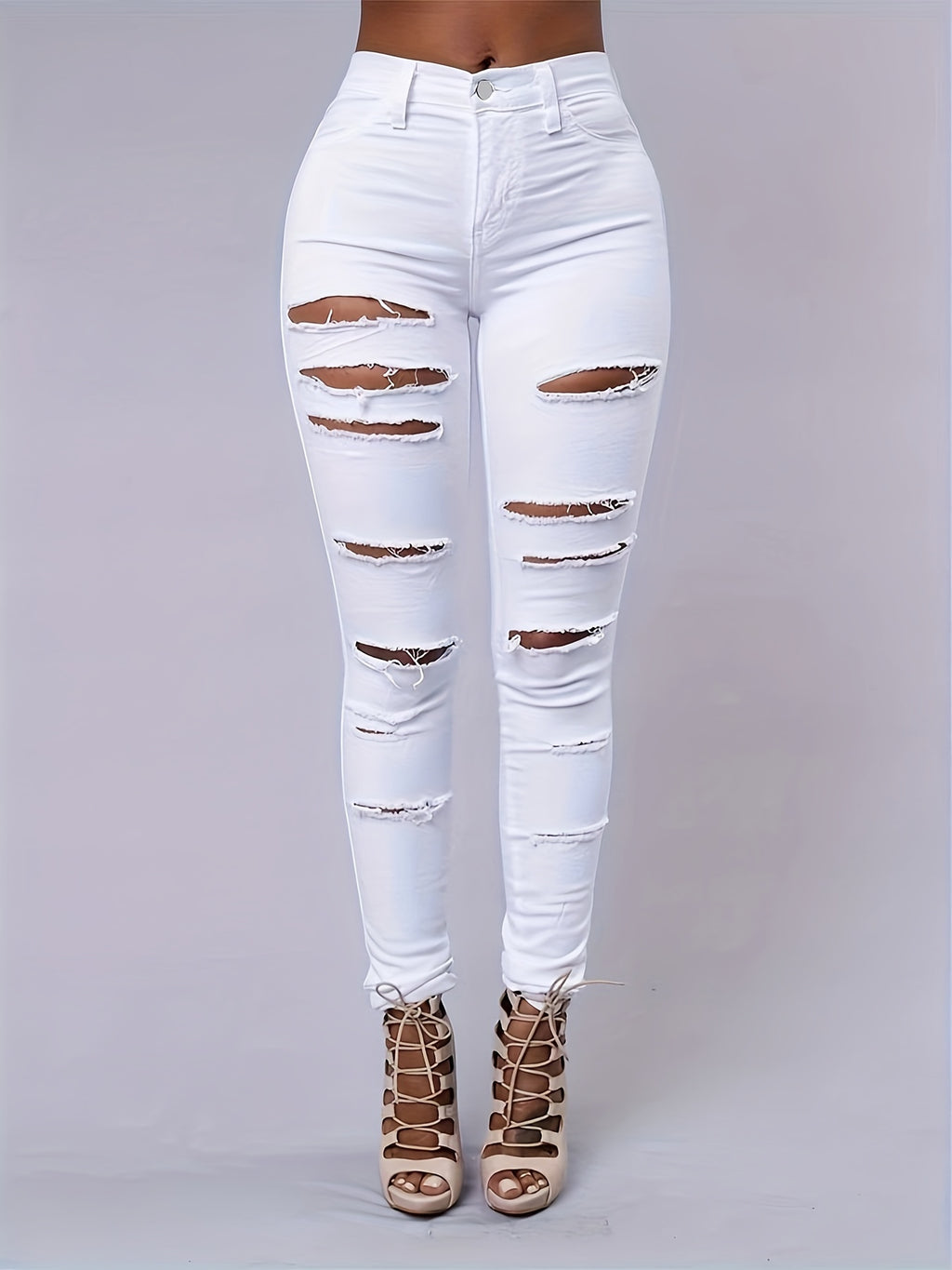 Pantalon grande taille, coupe oversize, tenue franche, esprit streetwear, mise en situation