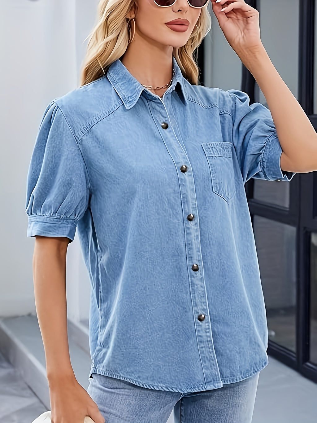 Veste grande taille, coupe oversize, tenue franche, esprit streetwear — composition : 85% Coton, 15% Polyester