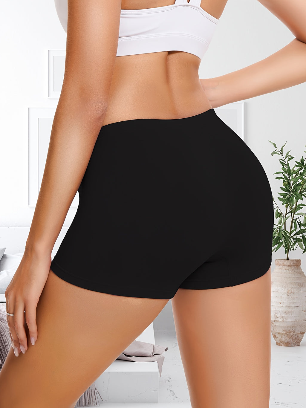 Short grande taille, coupe ajustée, toucher naturel, vu de dos