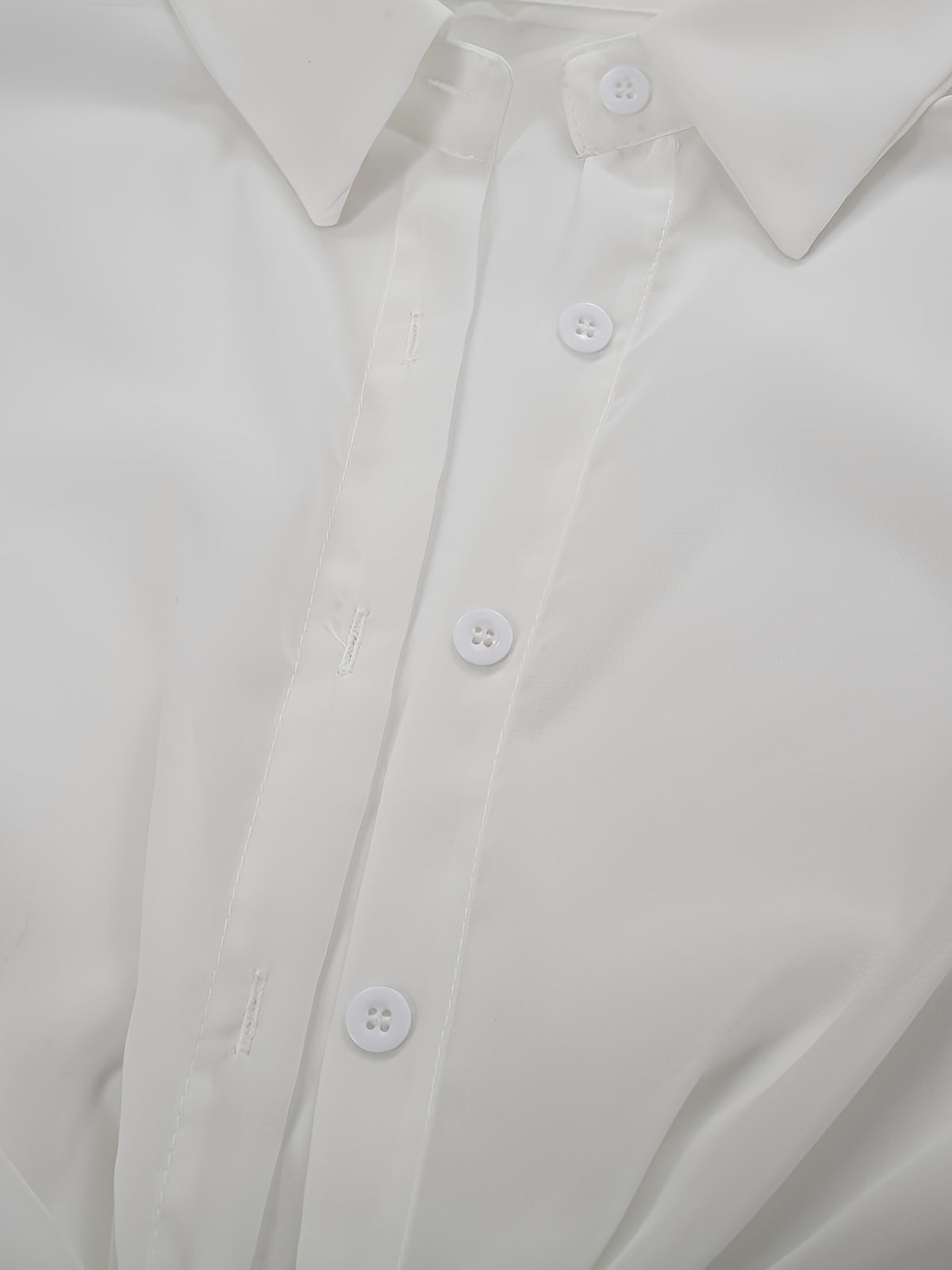 Blouse grande taille en soie, tombé fluide, visuel produit