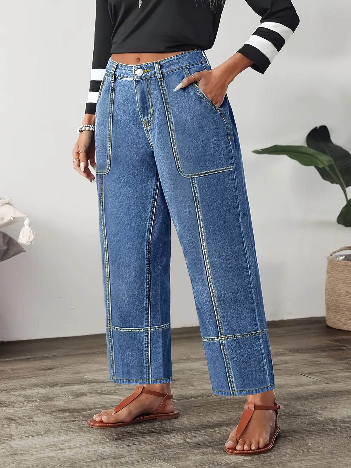 Pantalon grande taille, coupe oversize, poches pratiques, tombé fluide, vu de dos