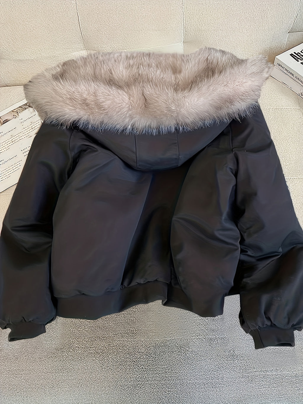 Veste grande taille, coupe oversize, capuche, chaleur d'hiver
