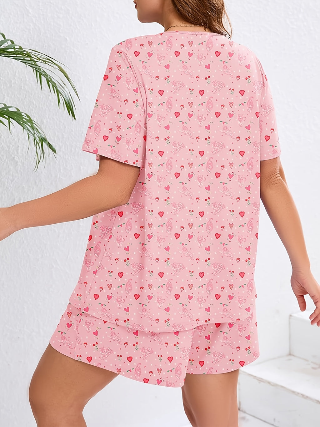 Pyjama grande taille à imprimé fleuri, manches courtes, vue de profil