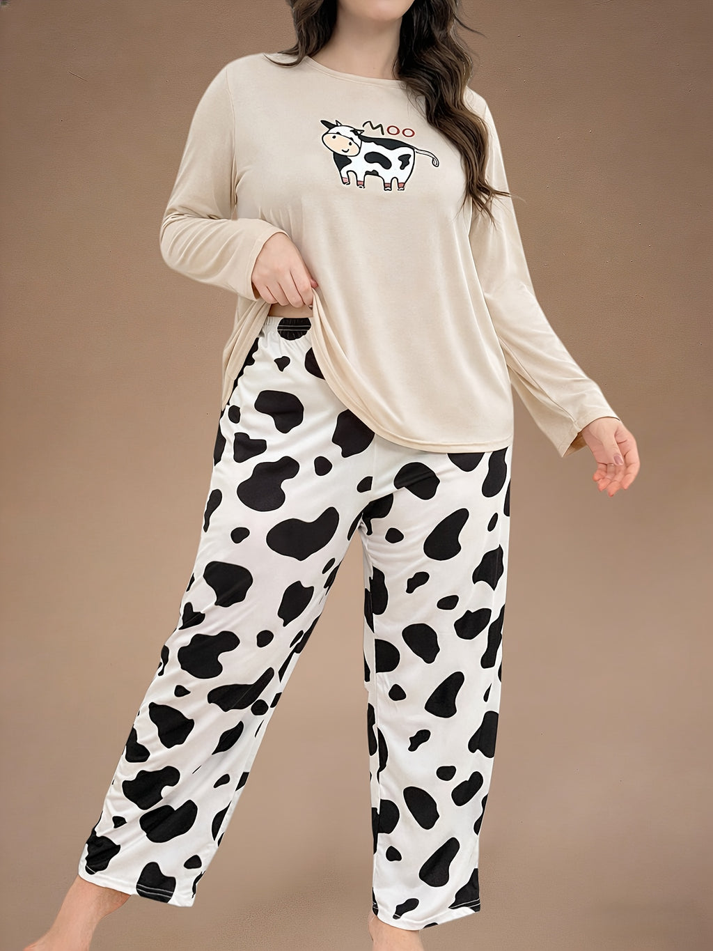 Pyjama grande taille à imprimé géométrique, coupe ample, manches longues, vu de dos