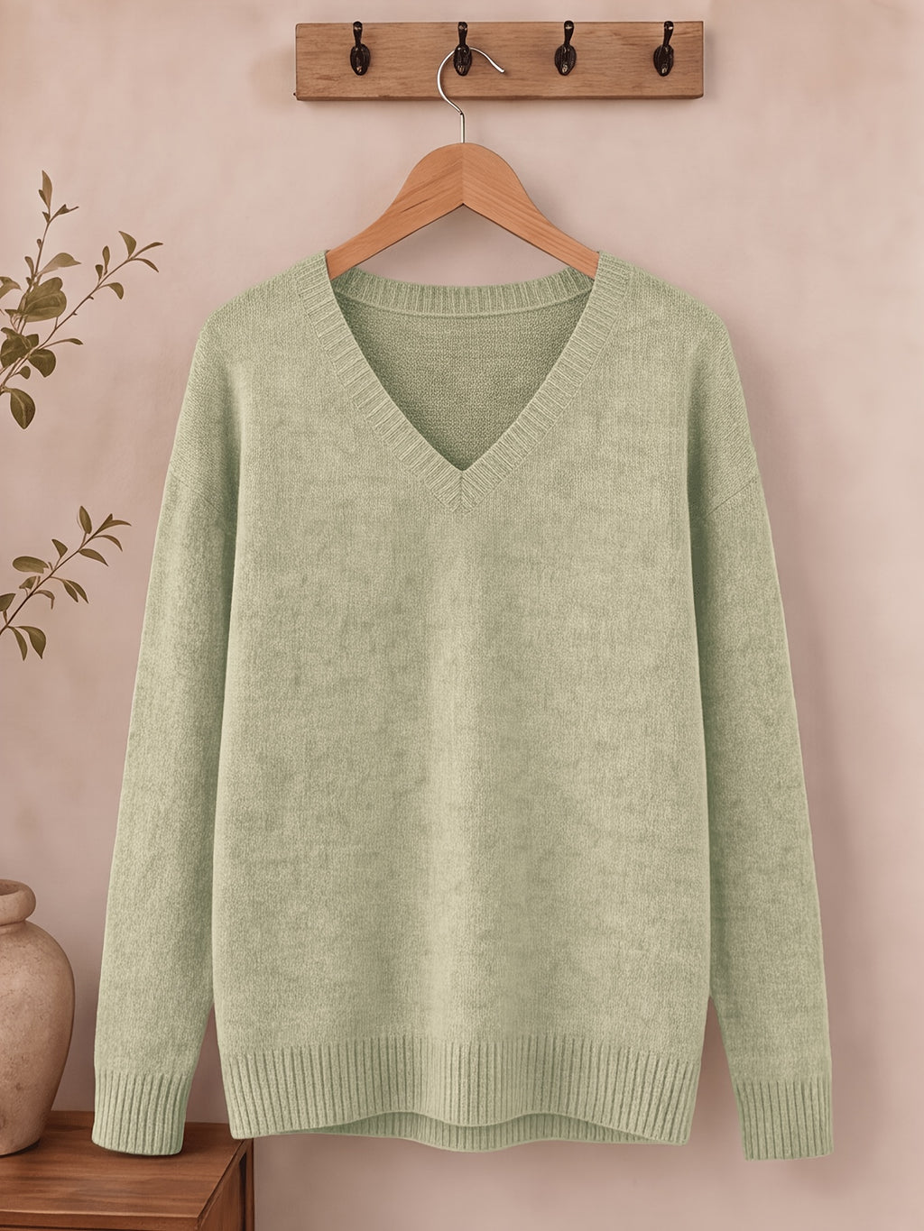 Pull grande taille en laine, coupe ample, manches longues, tenue chaude, détail du col