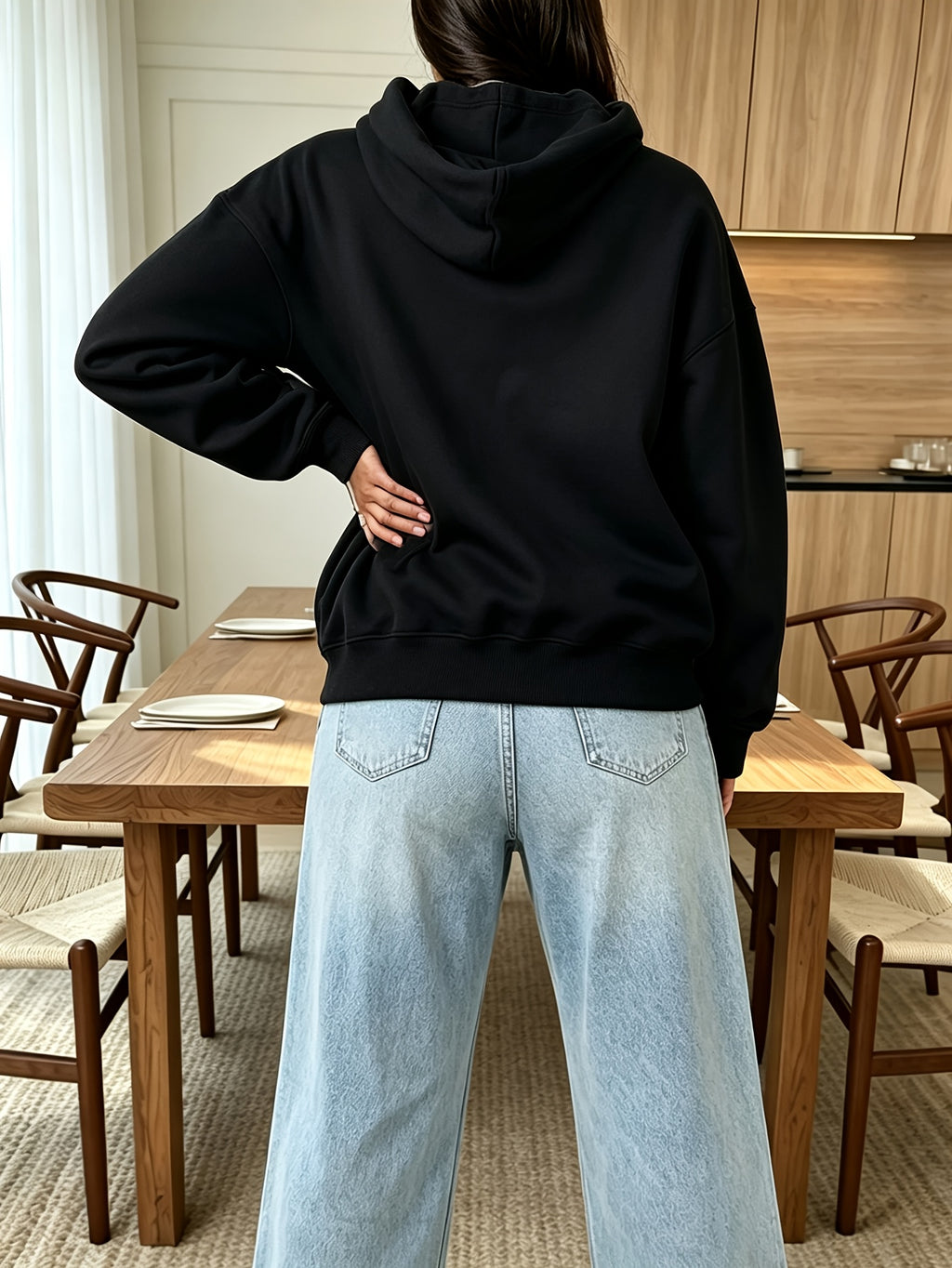 Cardigan grande taille, coupe oversize, fermeture zippée, capuche, vu de dos