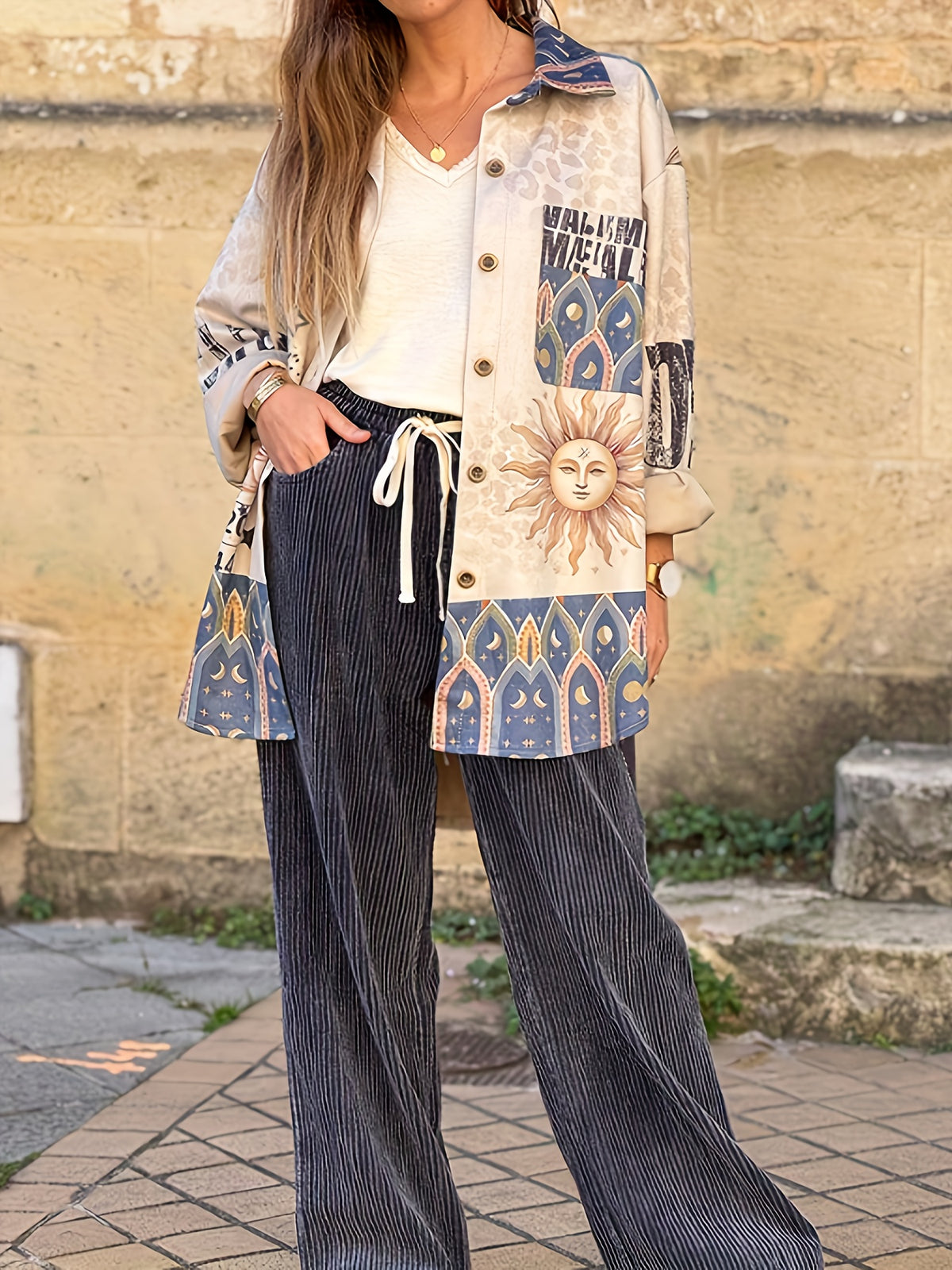 Chemise imprimée grande taille - Motif soleil et lune bohème, vu de dos Image