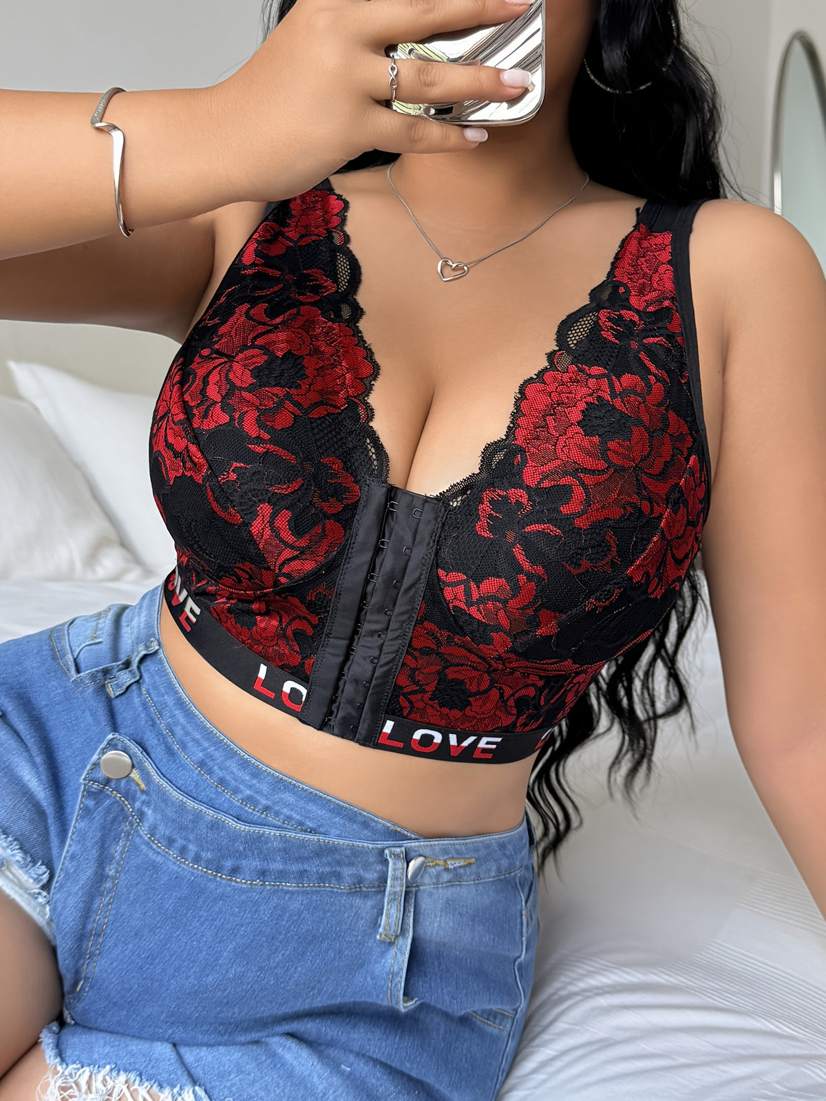 Bustier grande taille — Dentelle deux tons sur fond noir