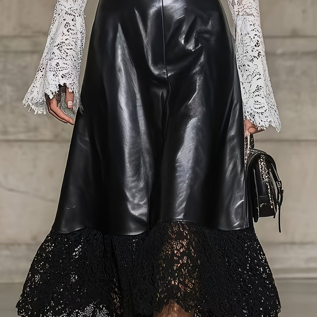 Jupe grande taille en dentelle, coupe évasée, effet ajouré — matière : polyester