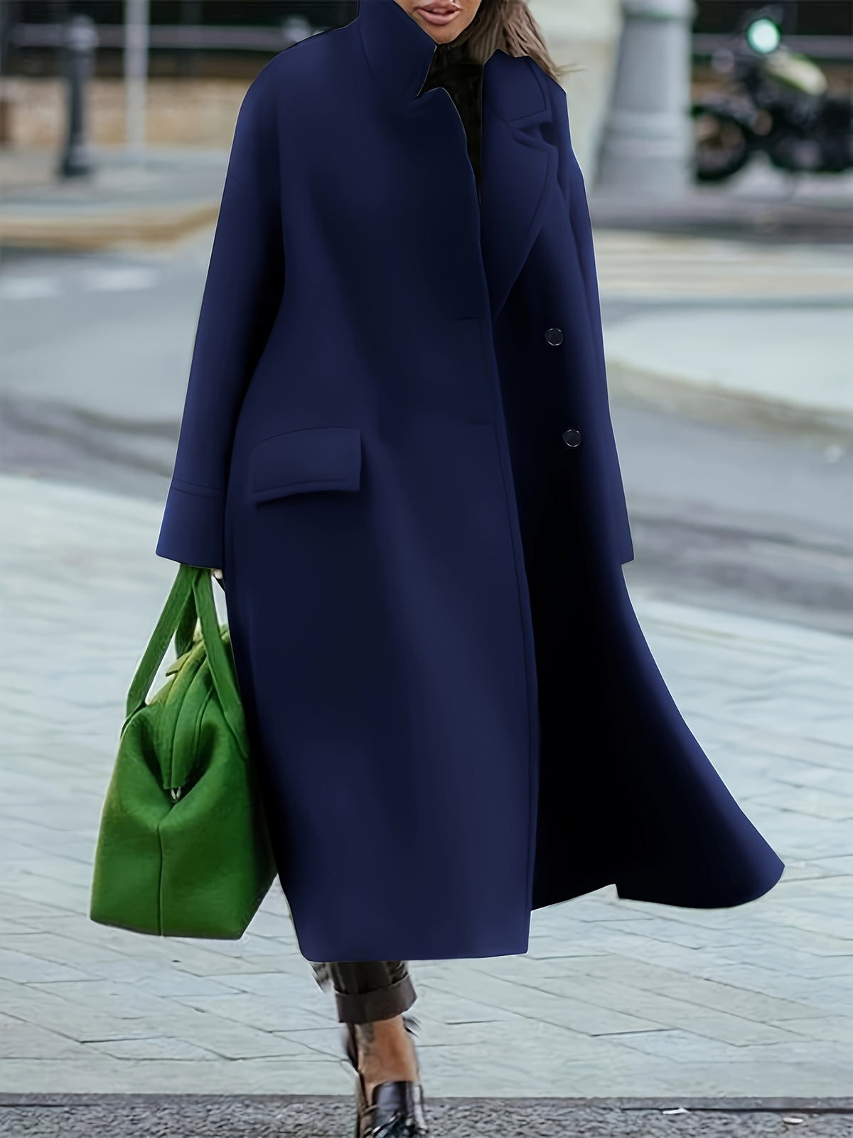 Manteau grande taille, coupe asymétrique, chaleur d'hiver, porté de face