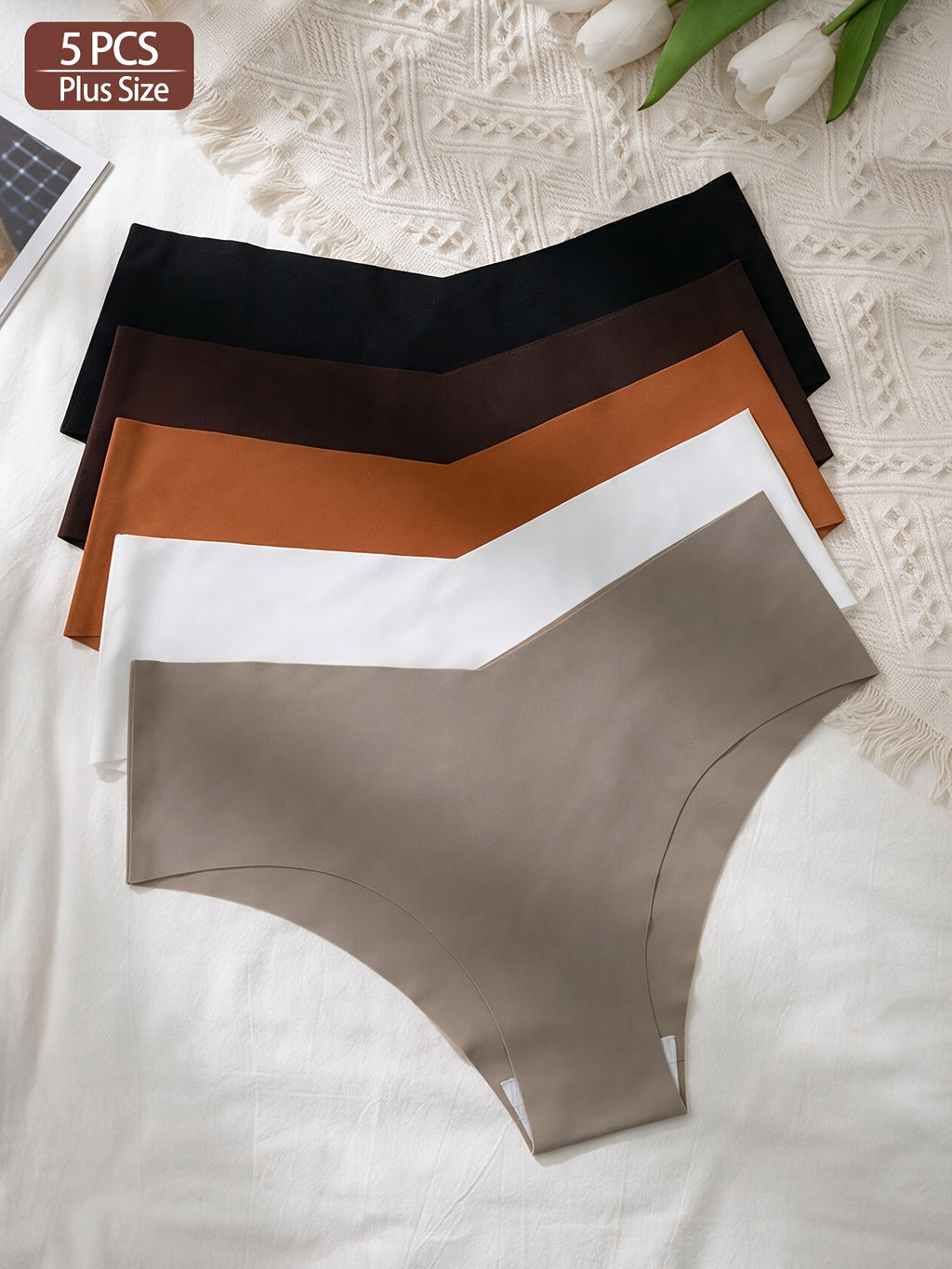 Culotte grande taille, allure élégante, vu de dos