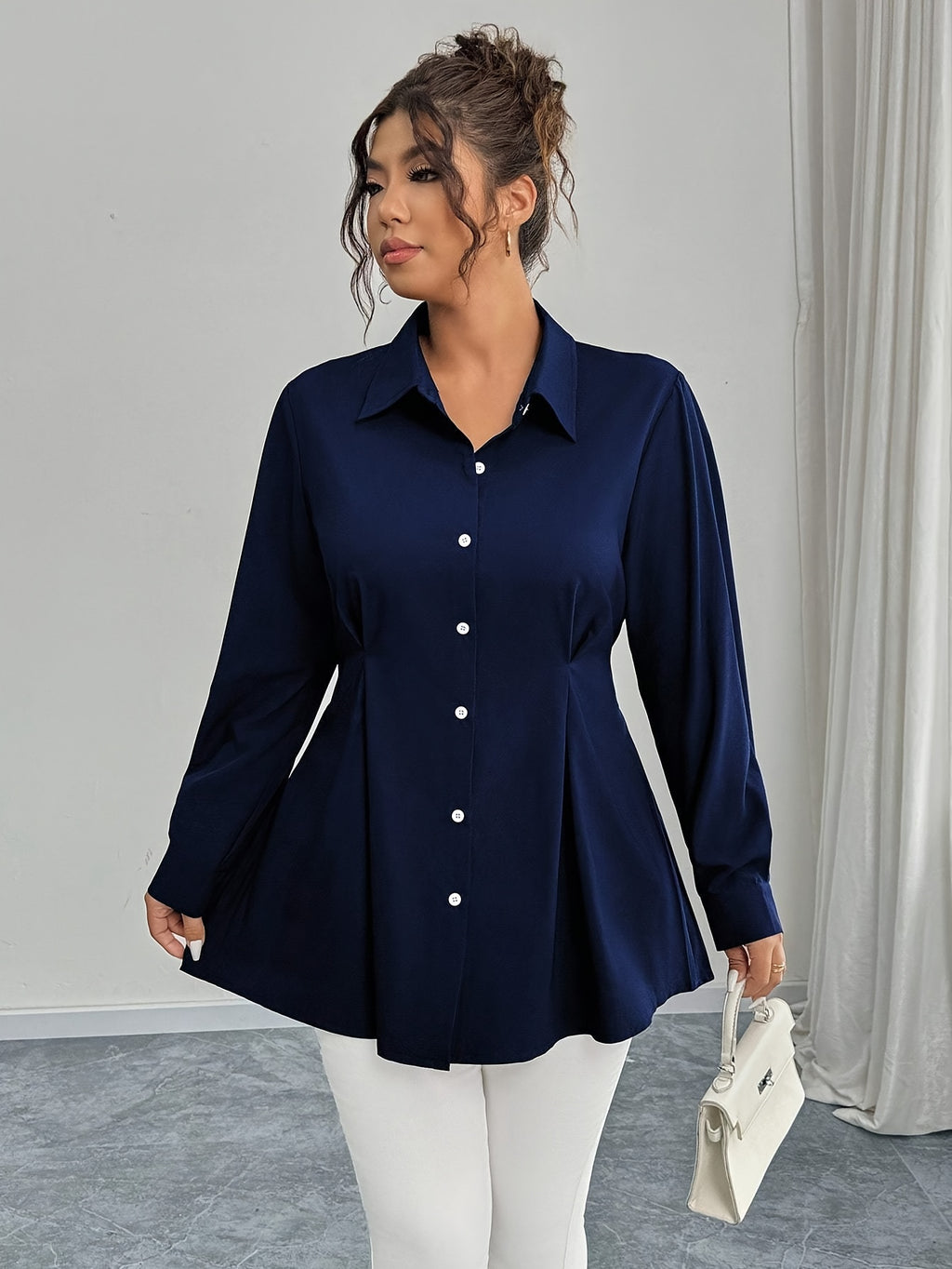 Chemise grande taille, col polo, visuel produit