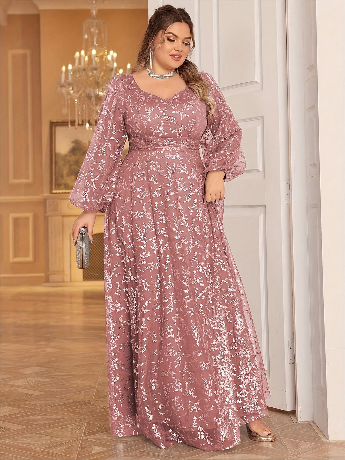 Robe de cérémonie grande taille, tulle à branches de sequins