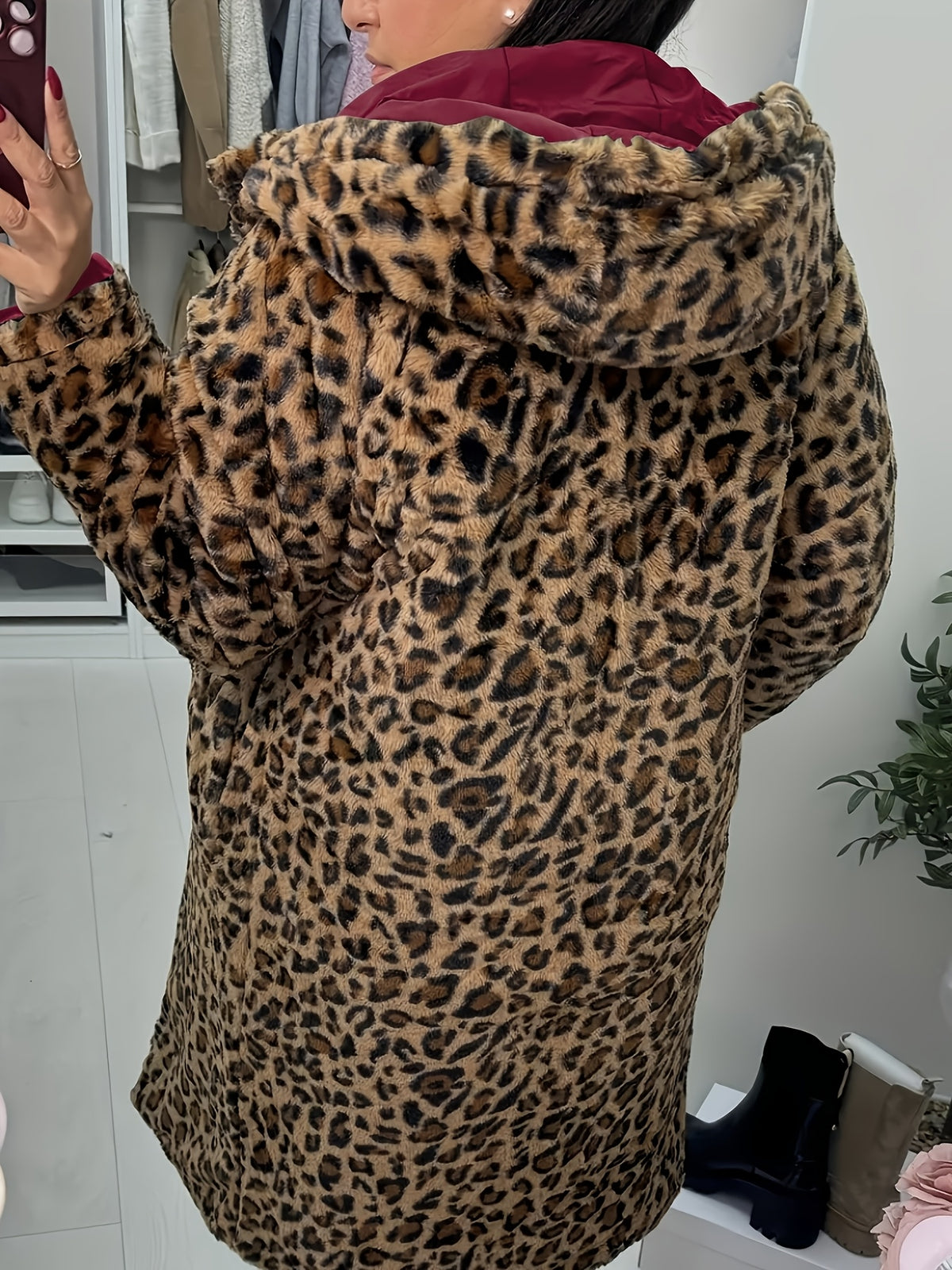 Manteau grande taille à imprimé léopard, chaleur d'hiver, matelassé, vue de profil