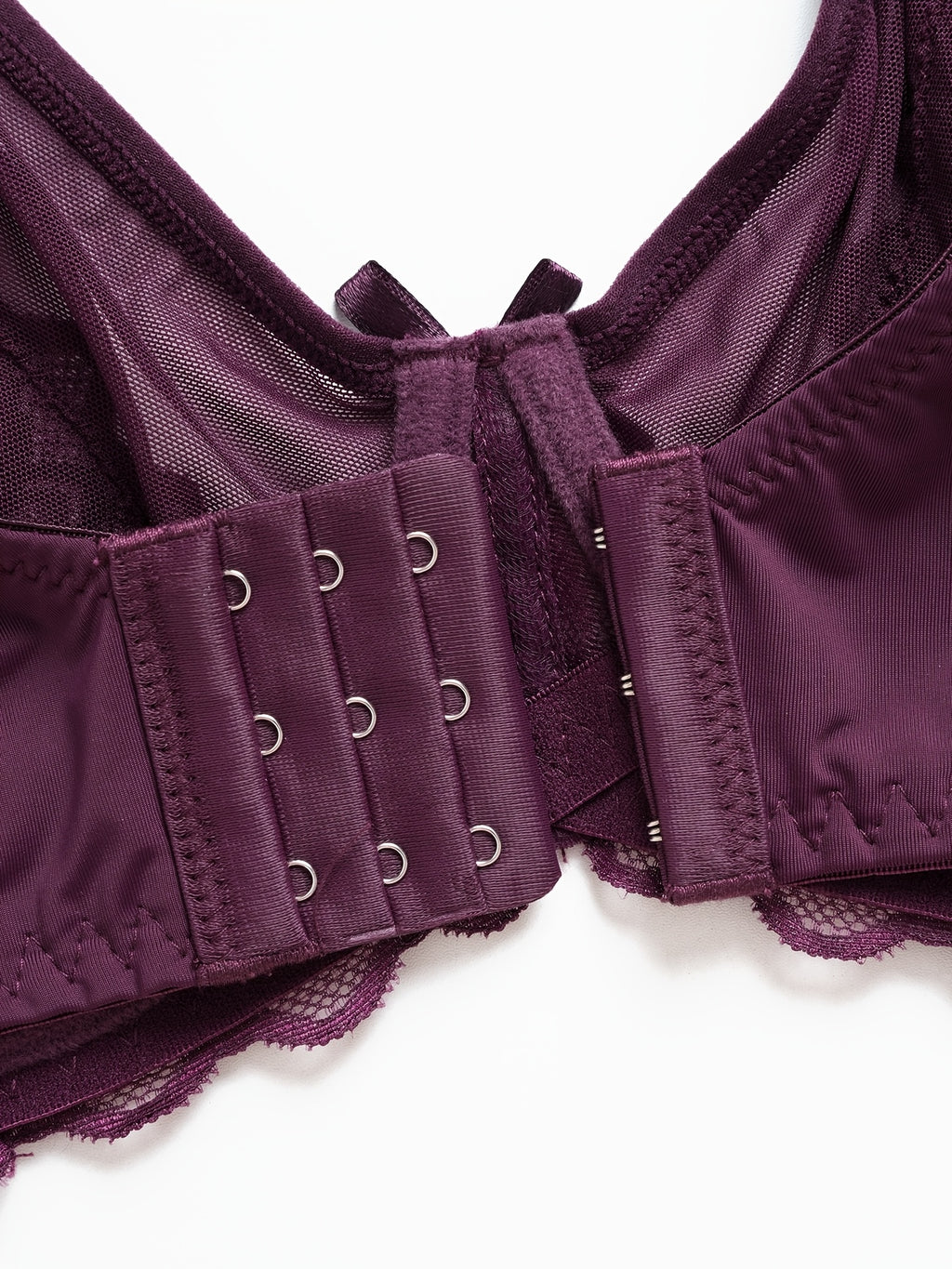 Soutien-gorge grande taille, maille transparente et dentelle