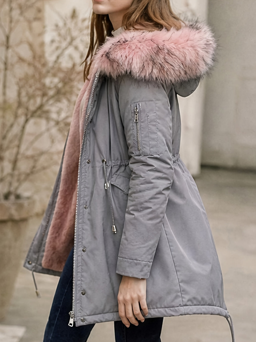 Manteau grande taille, cordon de serrage, capuche, chaleur d'hiver, gros plan