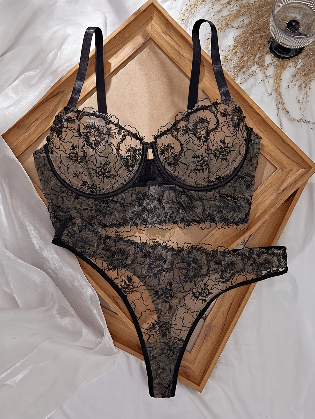 Ensemble grande taille à imprimé fleuri, broderie, imprimé floral
