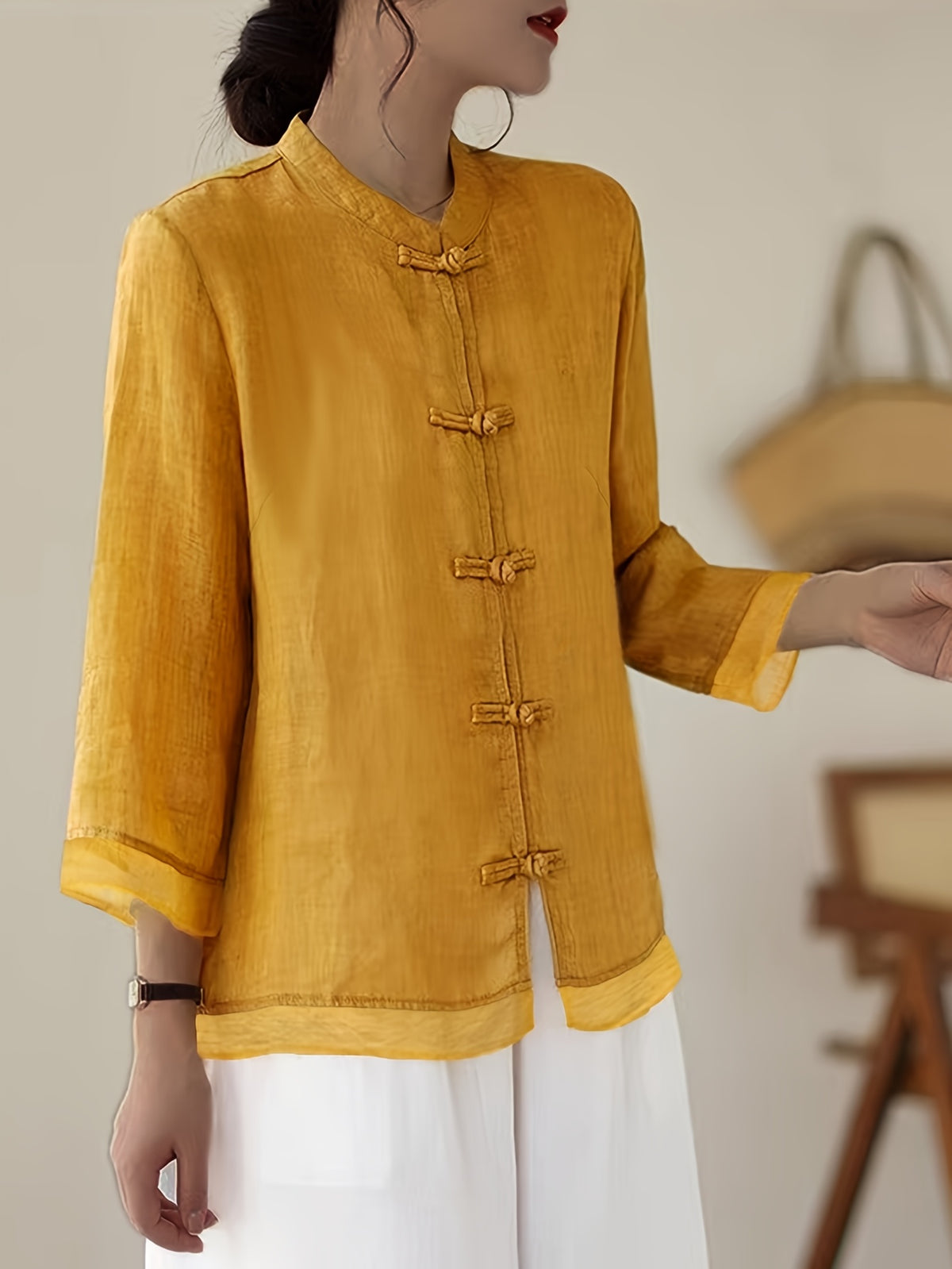 Chemise grande taille, coupe ample, tombé fluide, vu de dos