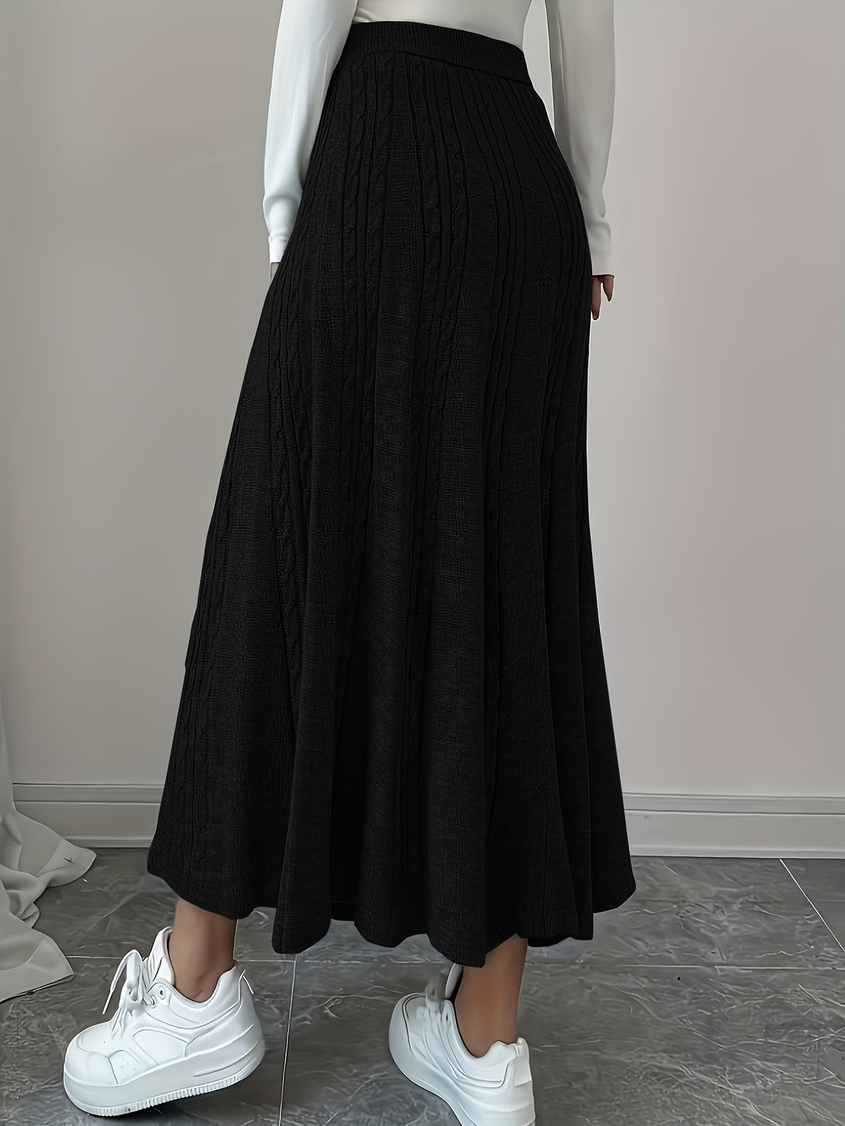Jupe grande taille, ceinture assortie, chaleur d'hiver, vue de profil