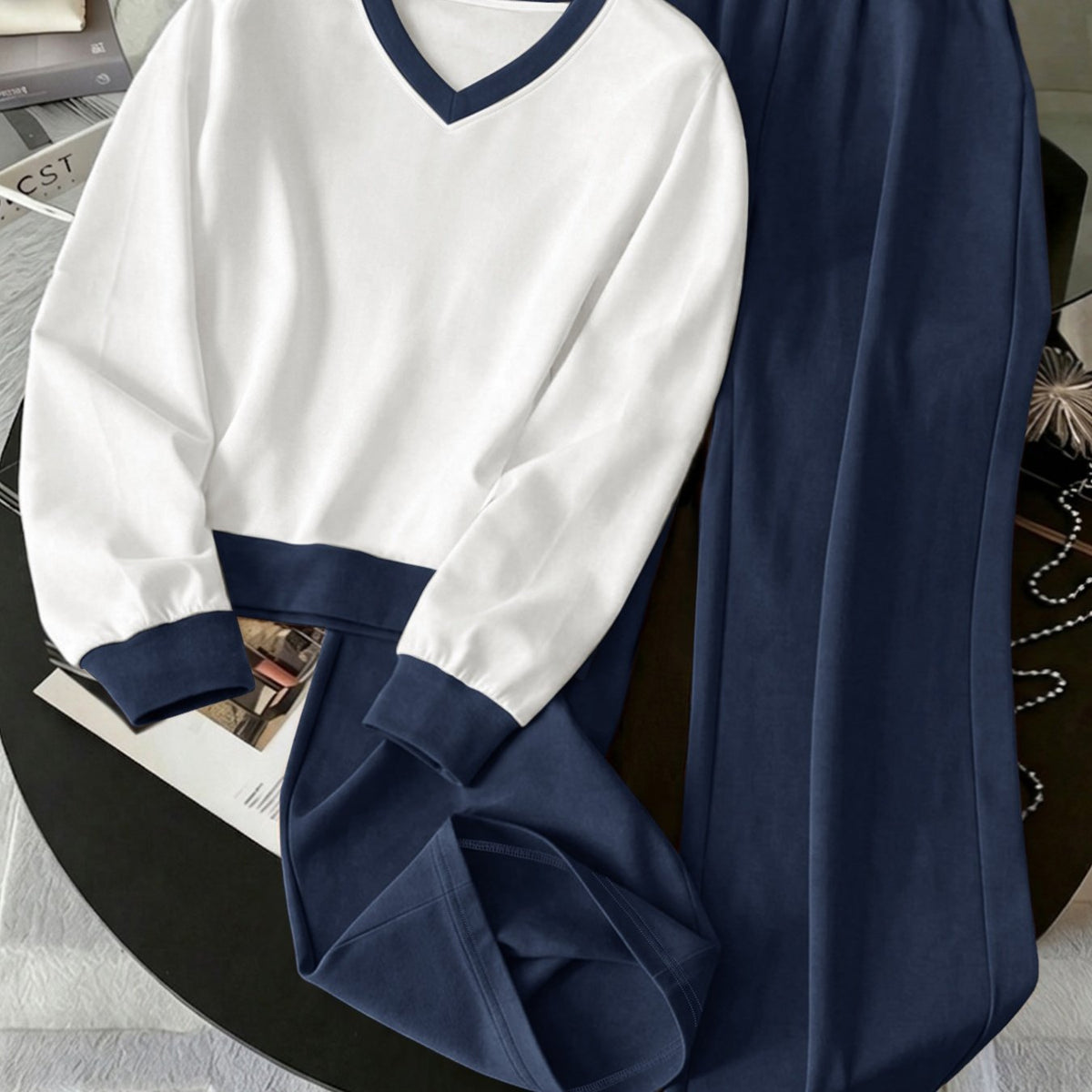 Ensemble grande taille, coupe ample, manches longues, toucher naturel — matière : coton Image