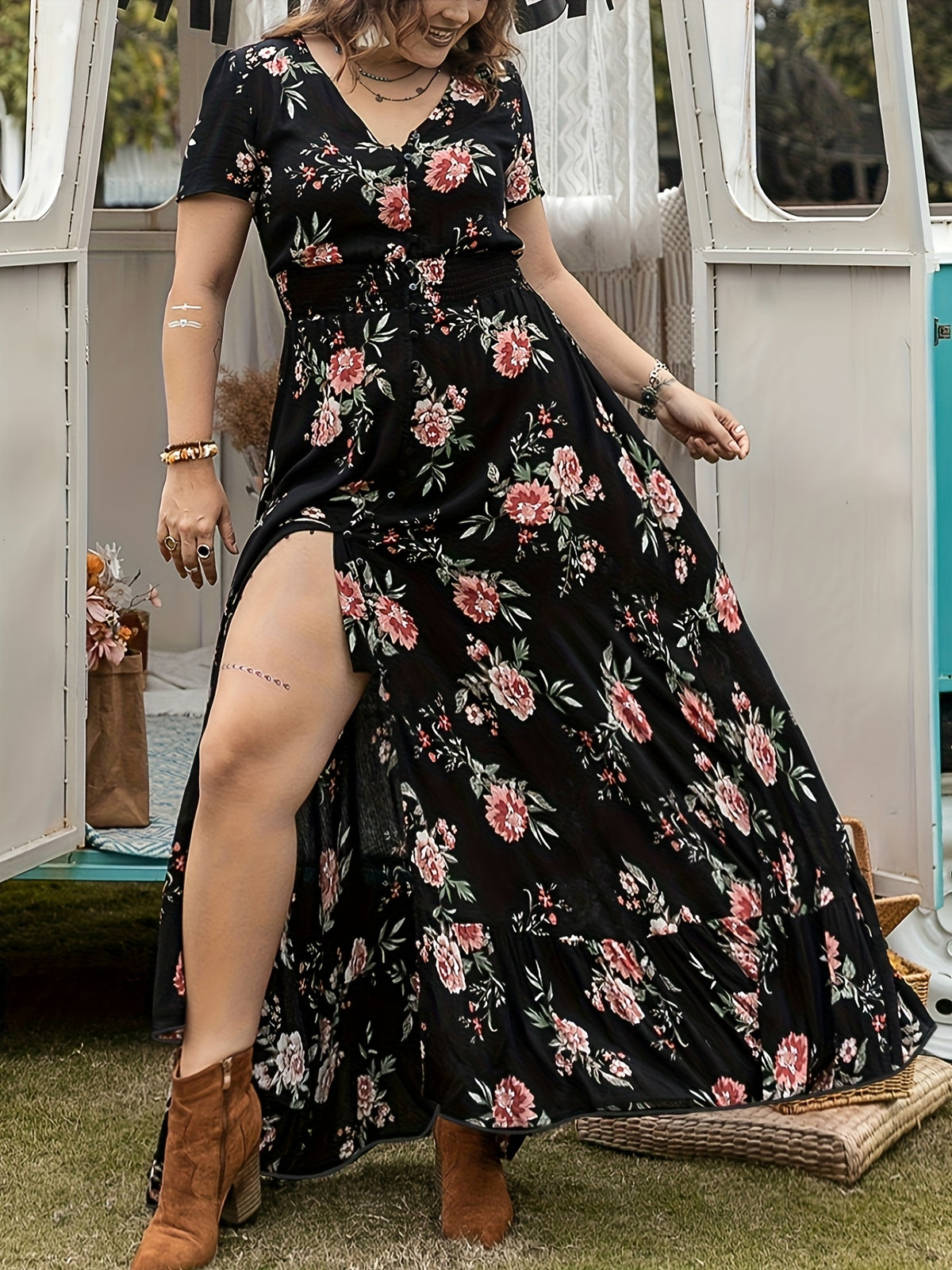 Robe longue grande taille — Fleurie à patte boutonnée viscose