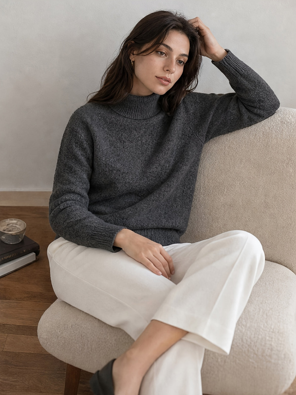Pull grande taille en laine, manches longues, tenue chaude, vue de profil