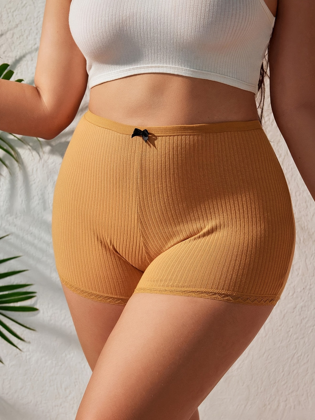 Ensemble grande taille, coupe oversize, toucher naturel, détail du tissu