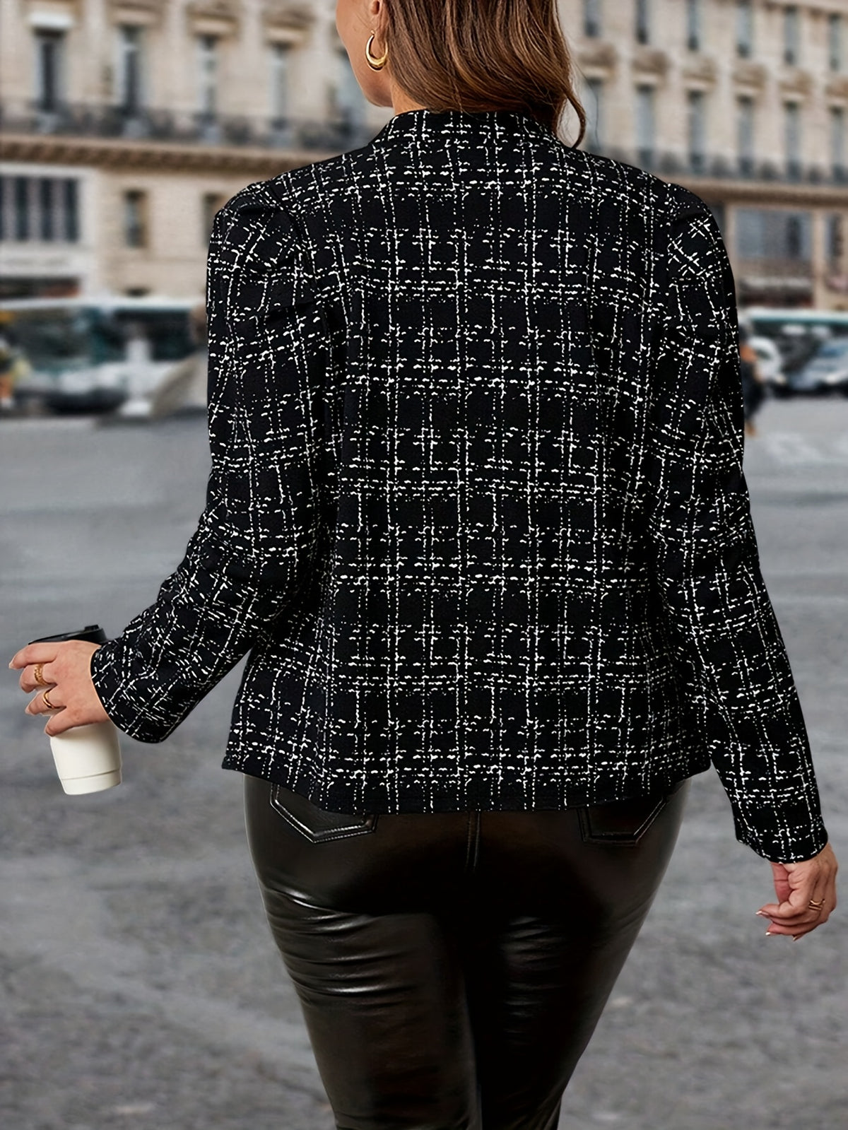 Veste grande taille en tweed, manches longues, tenue structurée