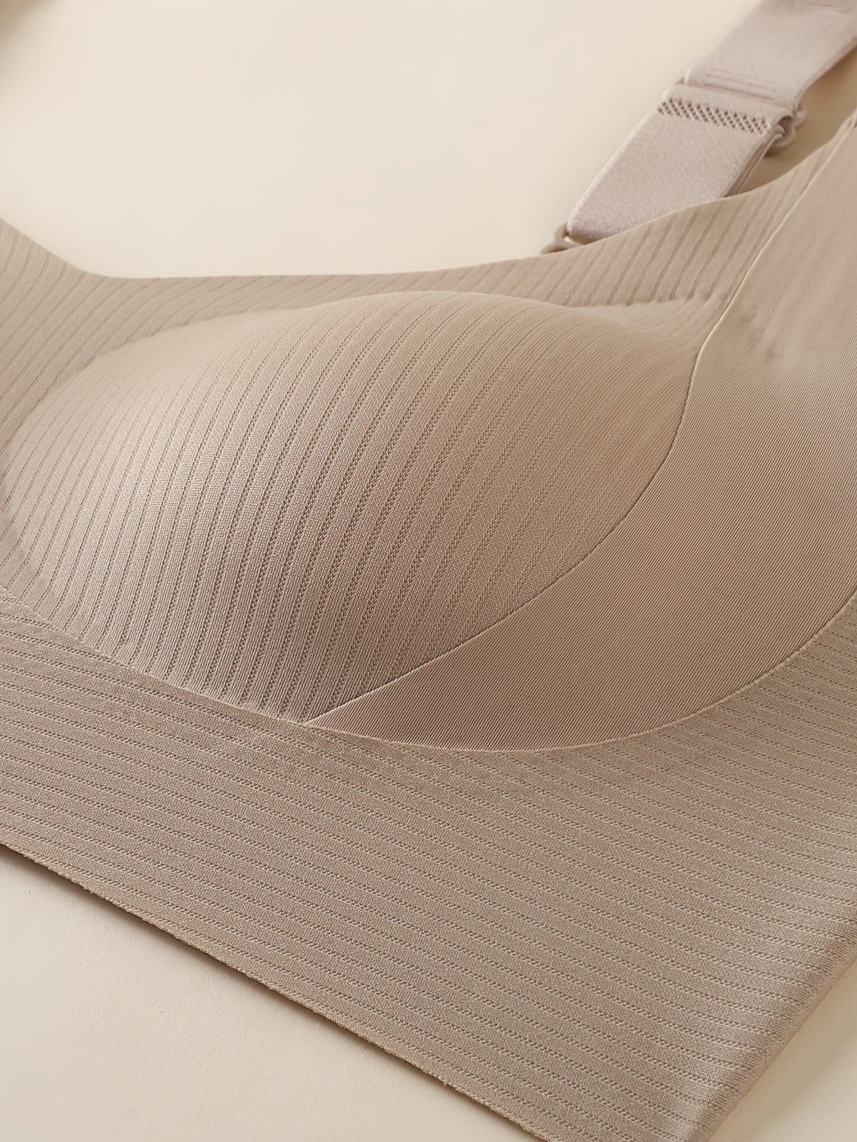 Soutien-gorge grande taille — Quatuor en maille côtelée