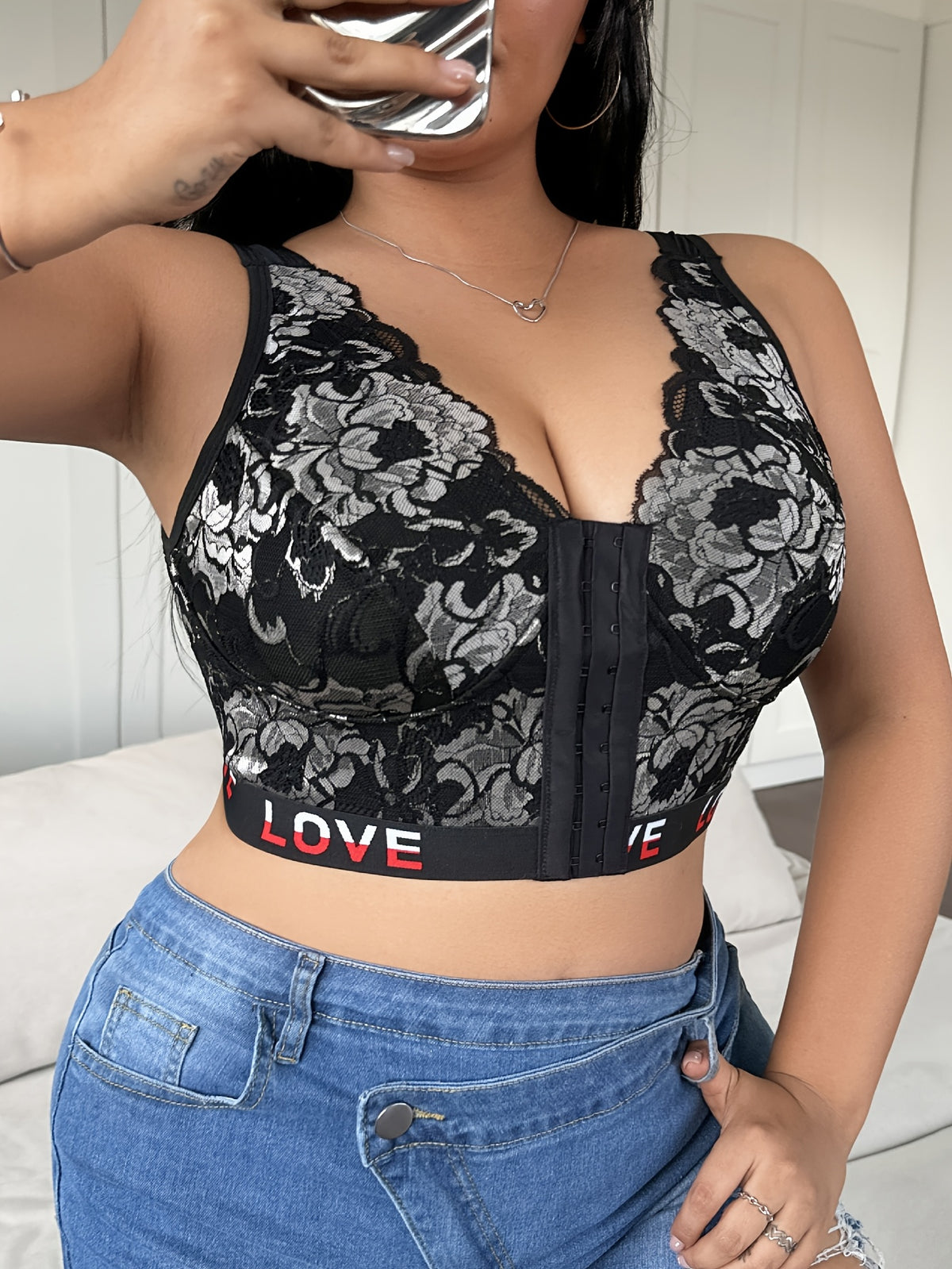 Bustier grande taille — Dentelle deux tons sur fond noir
