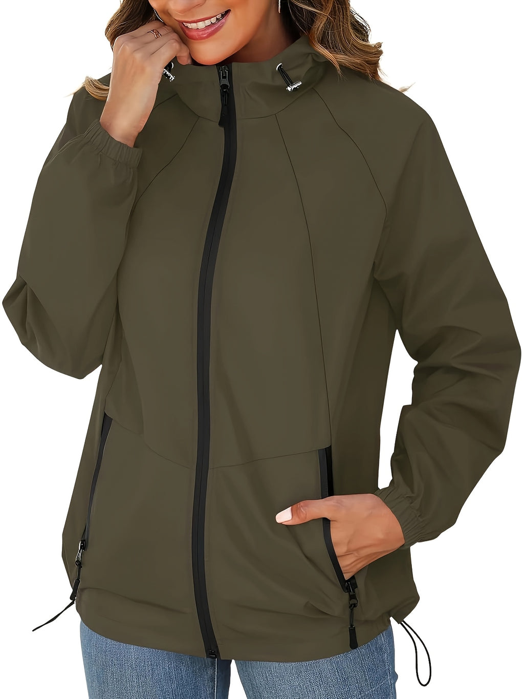 Manteau grande taille, fermeture zippée, esprit trench, détail du tissu