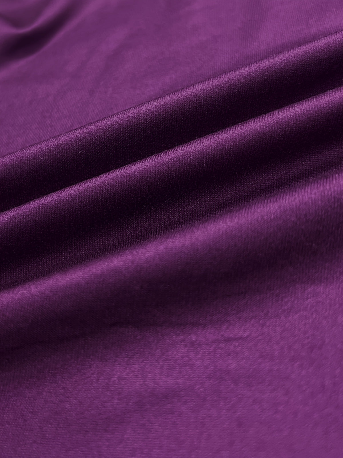 Robe longue grande taille — Entrelacs celtiques et col en V