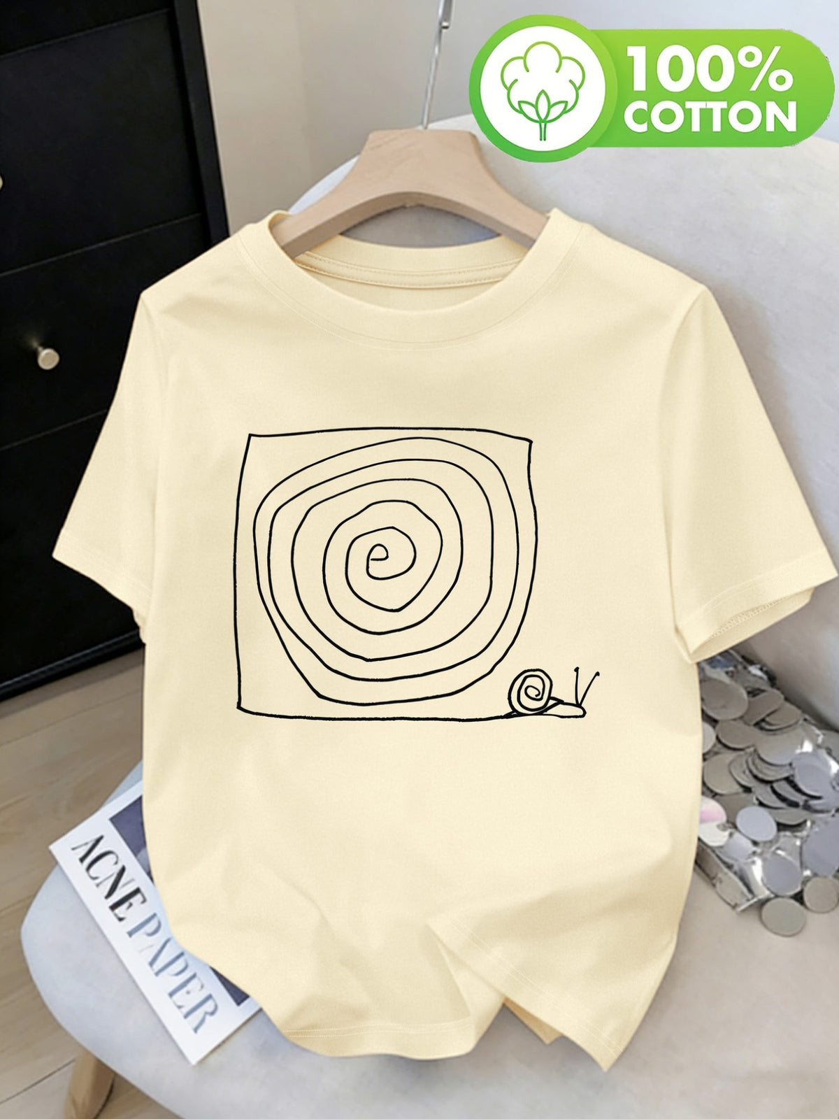 T-shirt grande taille, coupe ample, col rond, manches courtes, vu de dos