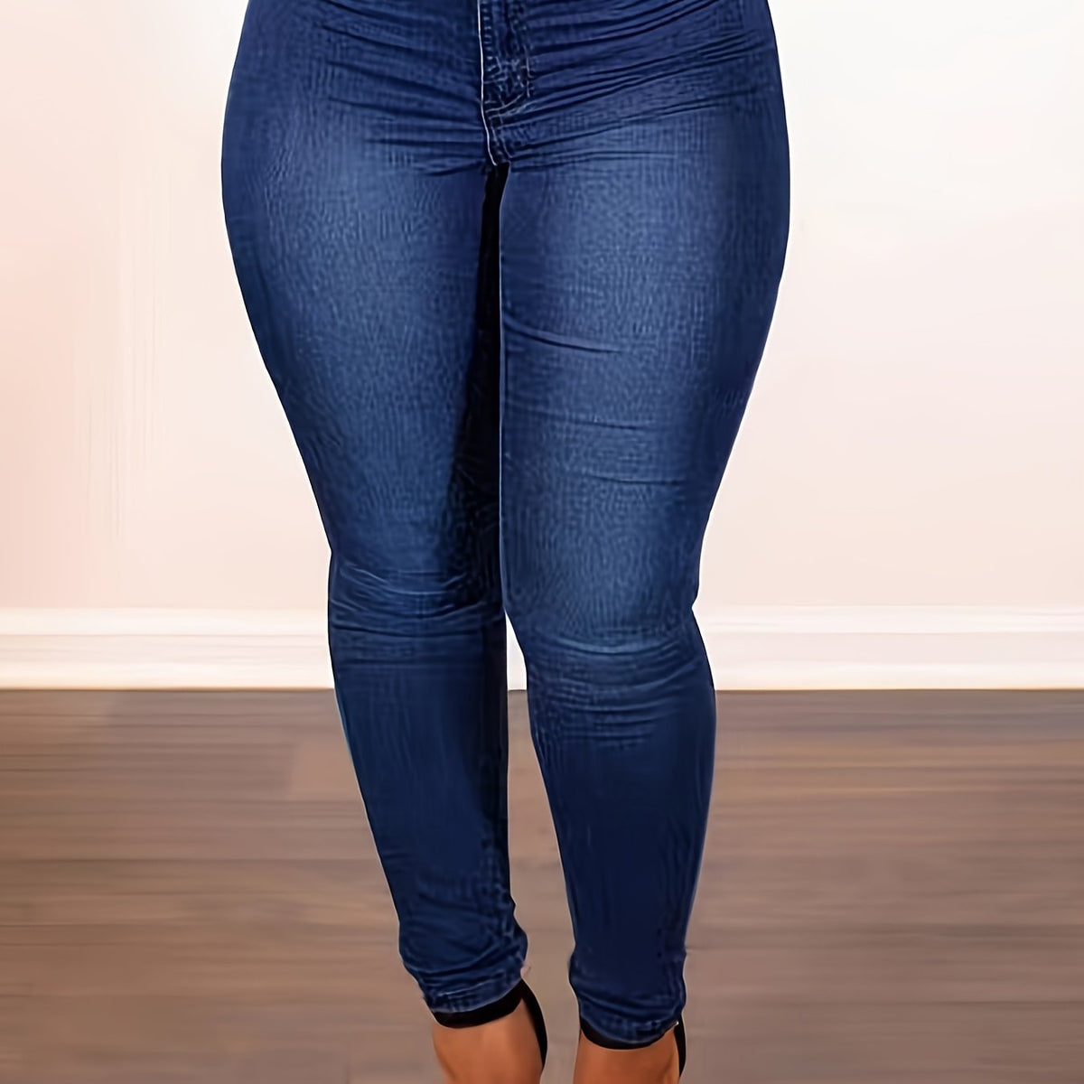 Jean grande taille, tombé fluide, délavage — matière : viscose Image