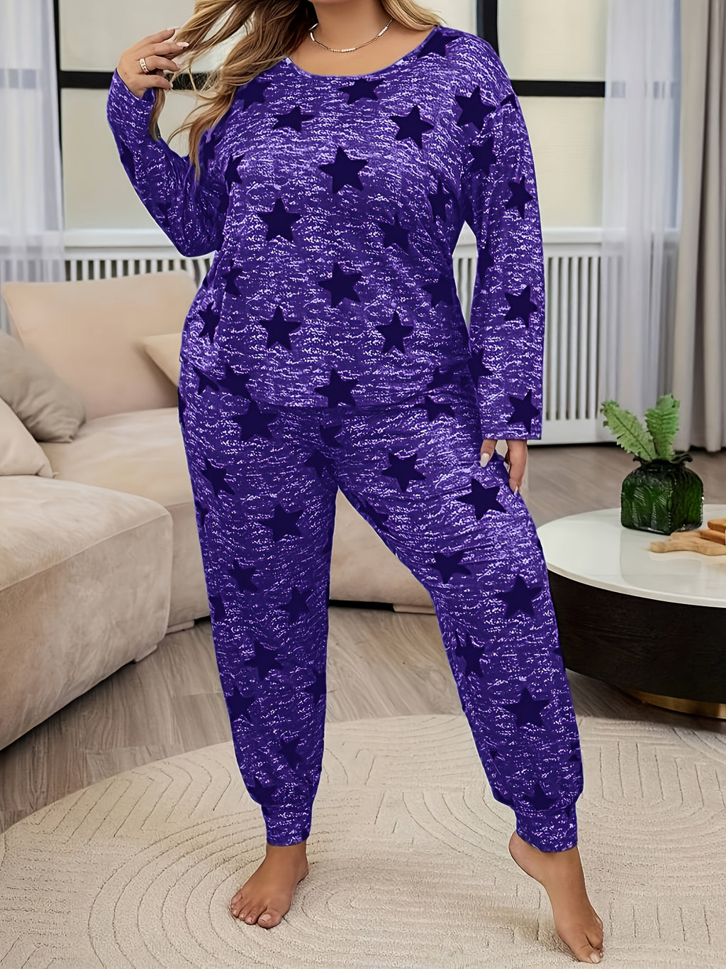 Ensemble grande taille, coupe ample, allure élégante, mise en situation