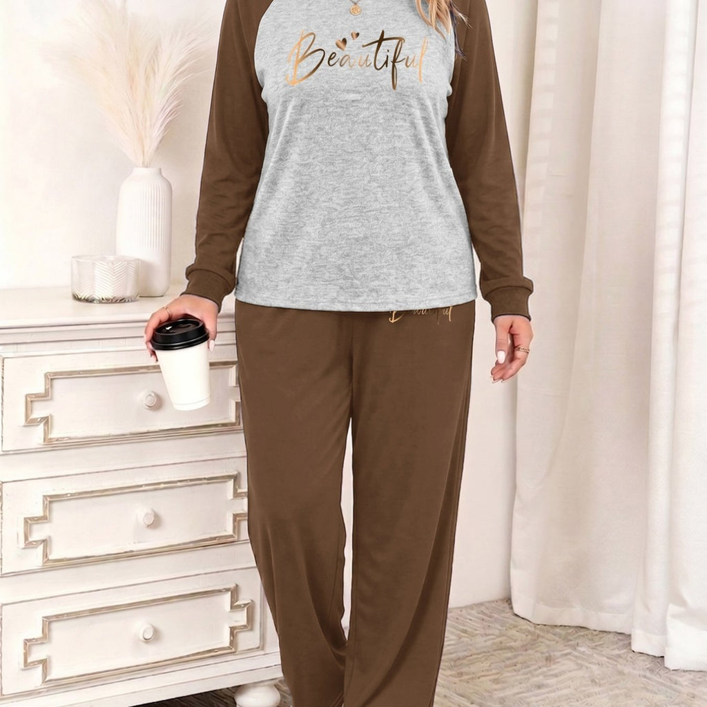 Ensemble grande taille, coupe ample, manches longues, toucher naturel, porté de face