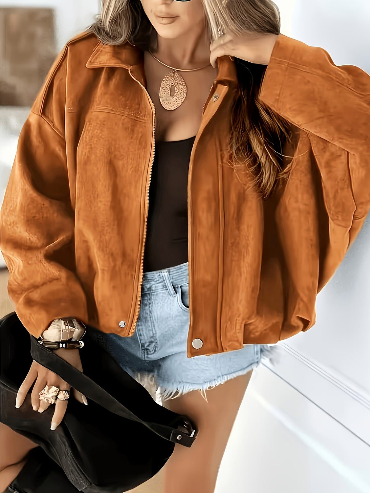 Veste grande taille, coupe ample, fermeture zippée, chaleur d'hiver Image