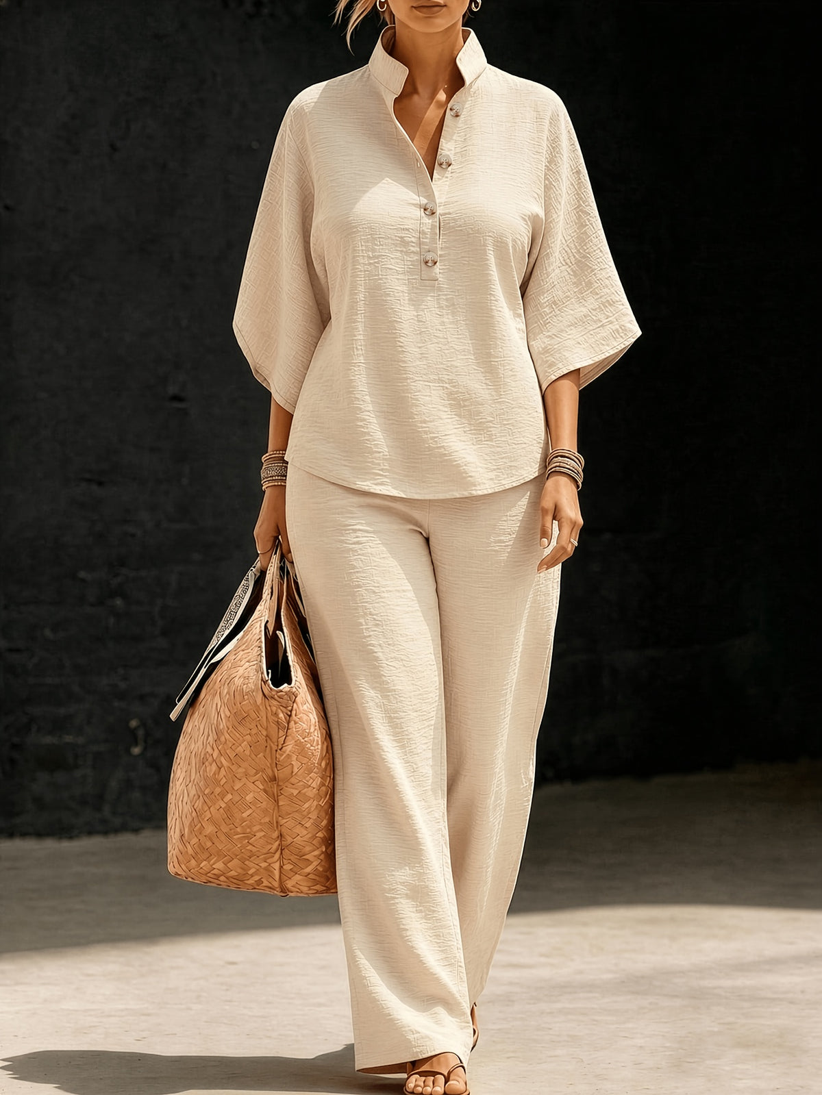 Ensemble beige grande taille — Manches chauve-souris et bas