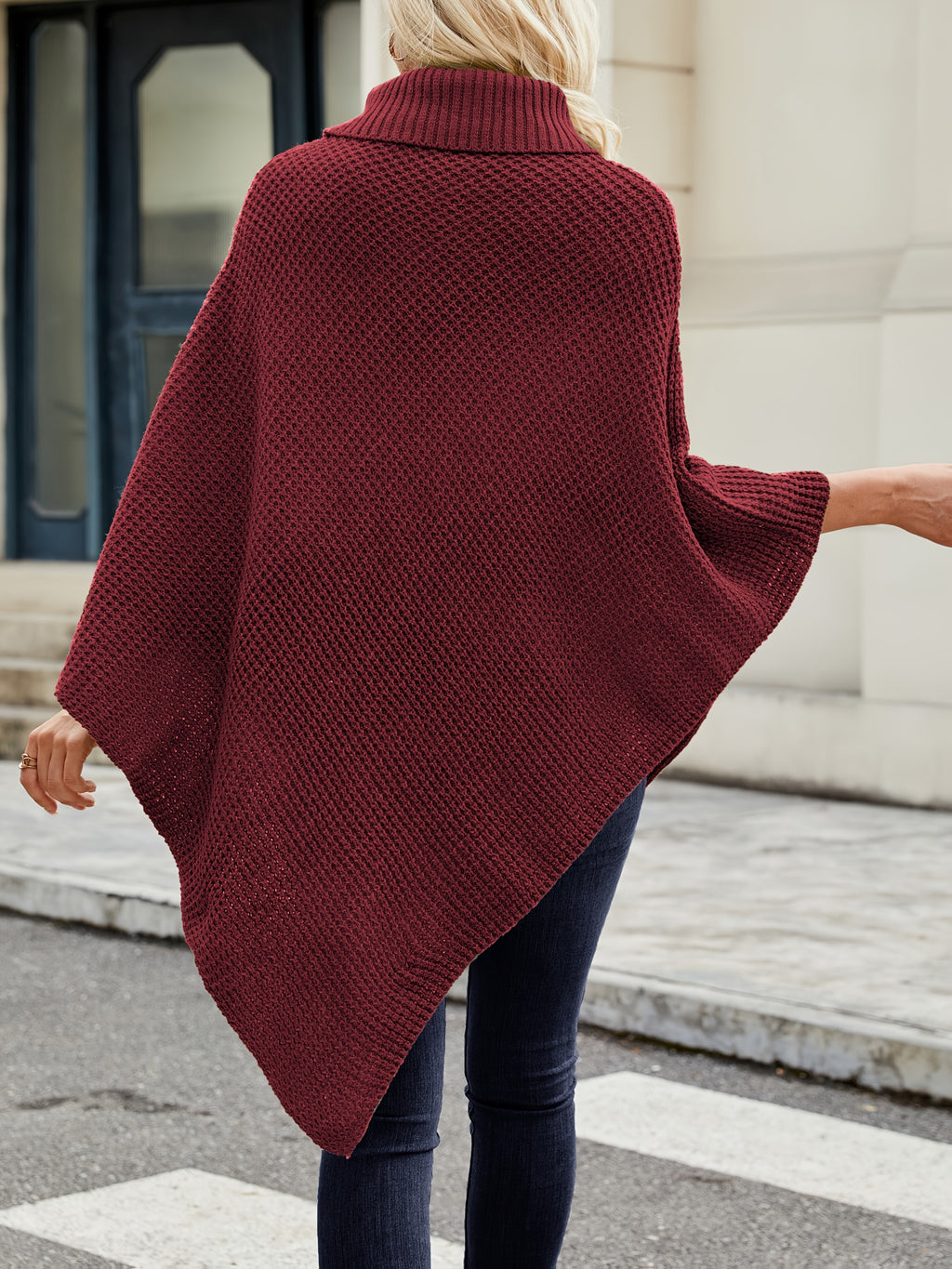 Pull grande taille en maille, maille souple, gros plan
