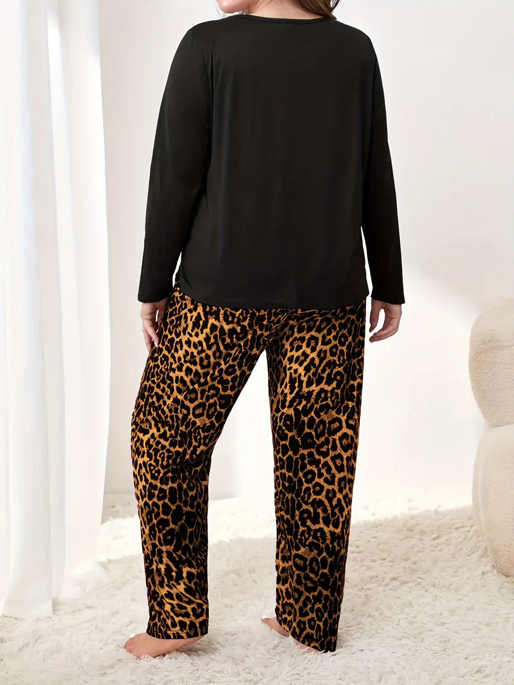 Pyjama grande taille à imprimé léopard, manches longues, visuel produit