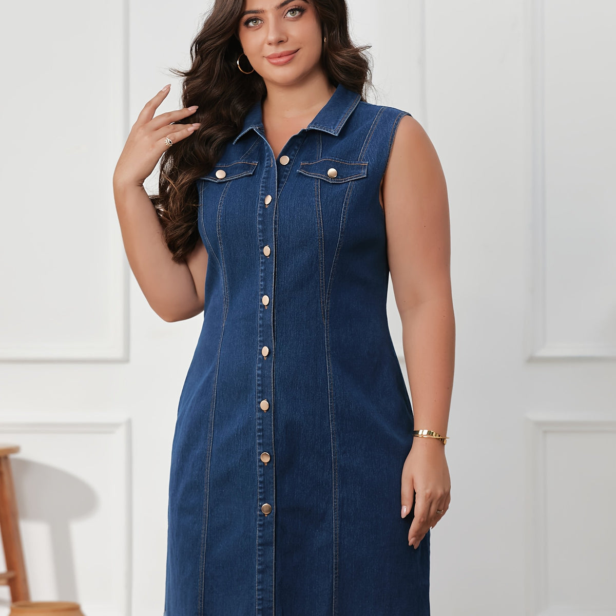Robe grande taille sans manches, tenue franche — matière : polyester Image