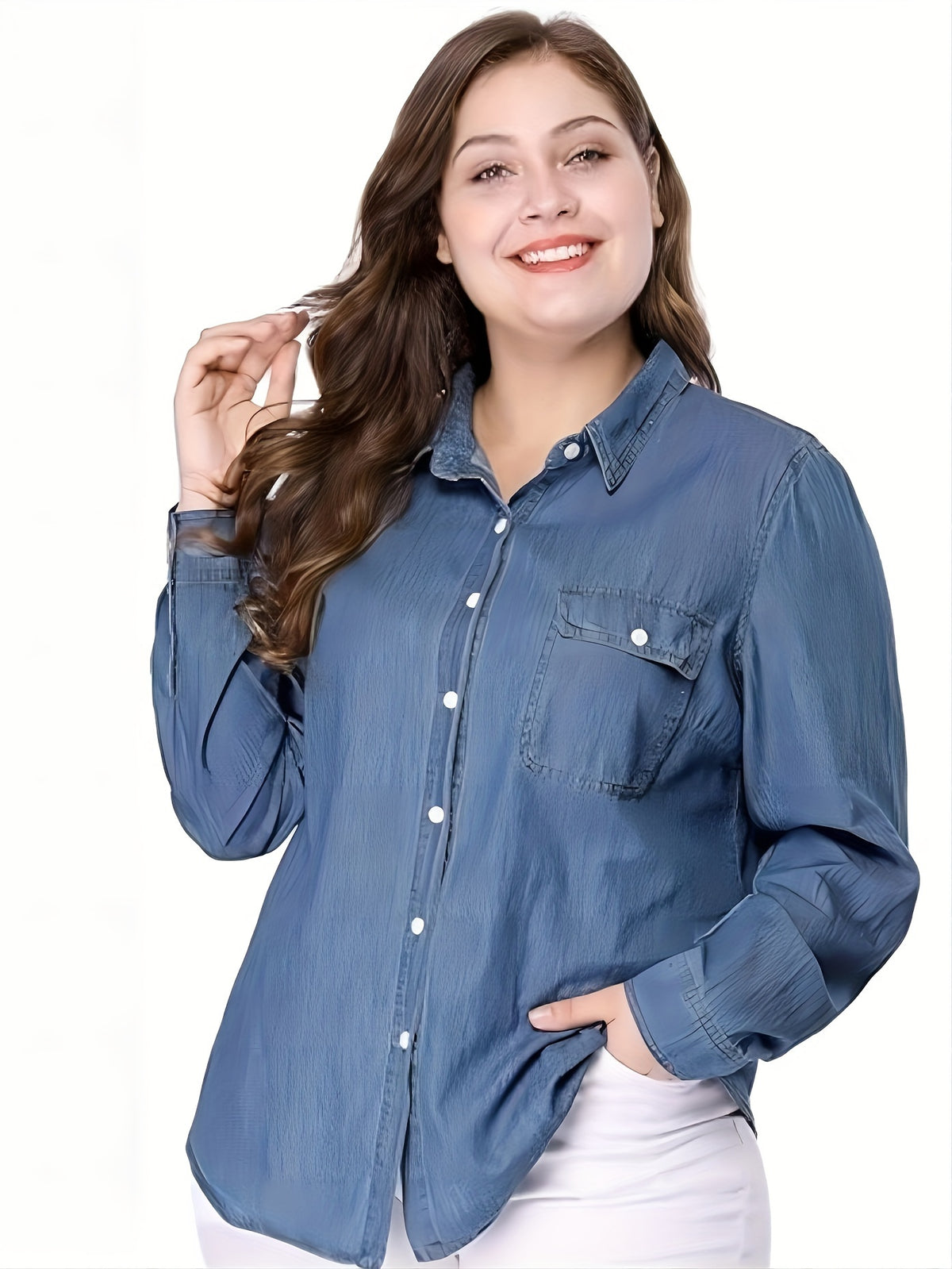 Chemise grande taille, col à revers, poches plaquées, manches longues