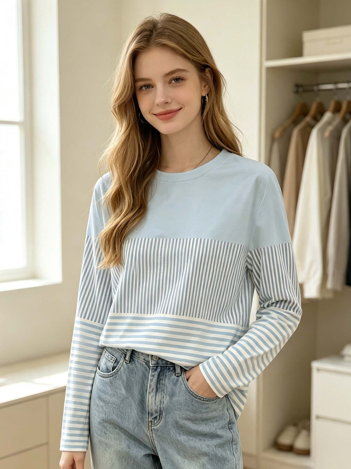T-shirt grande taille à rayures, coupe ample, manches longues, vu de dos