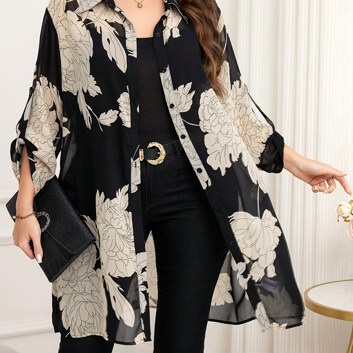 Chemise grande taille en soie, tombé fluide — matière : polyester Image