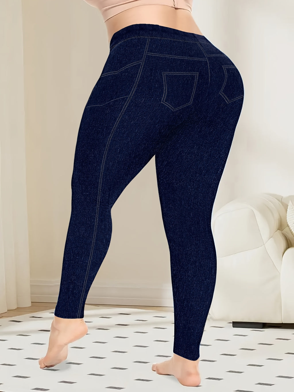 Pantalon grande taille, tenue franche, toutes saisons, porté de face