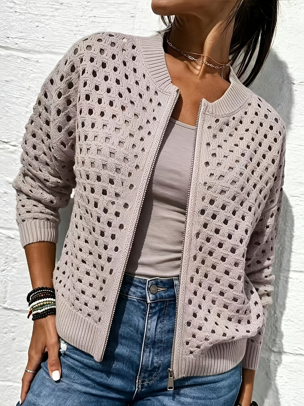 Pull grande taille, détail ajouré, visuel produit