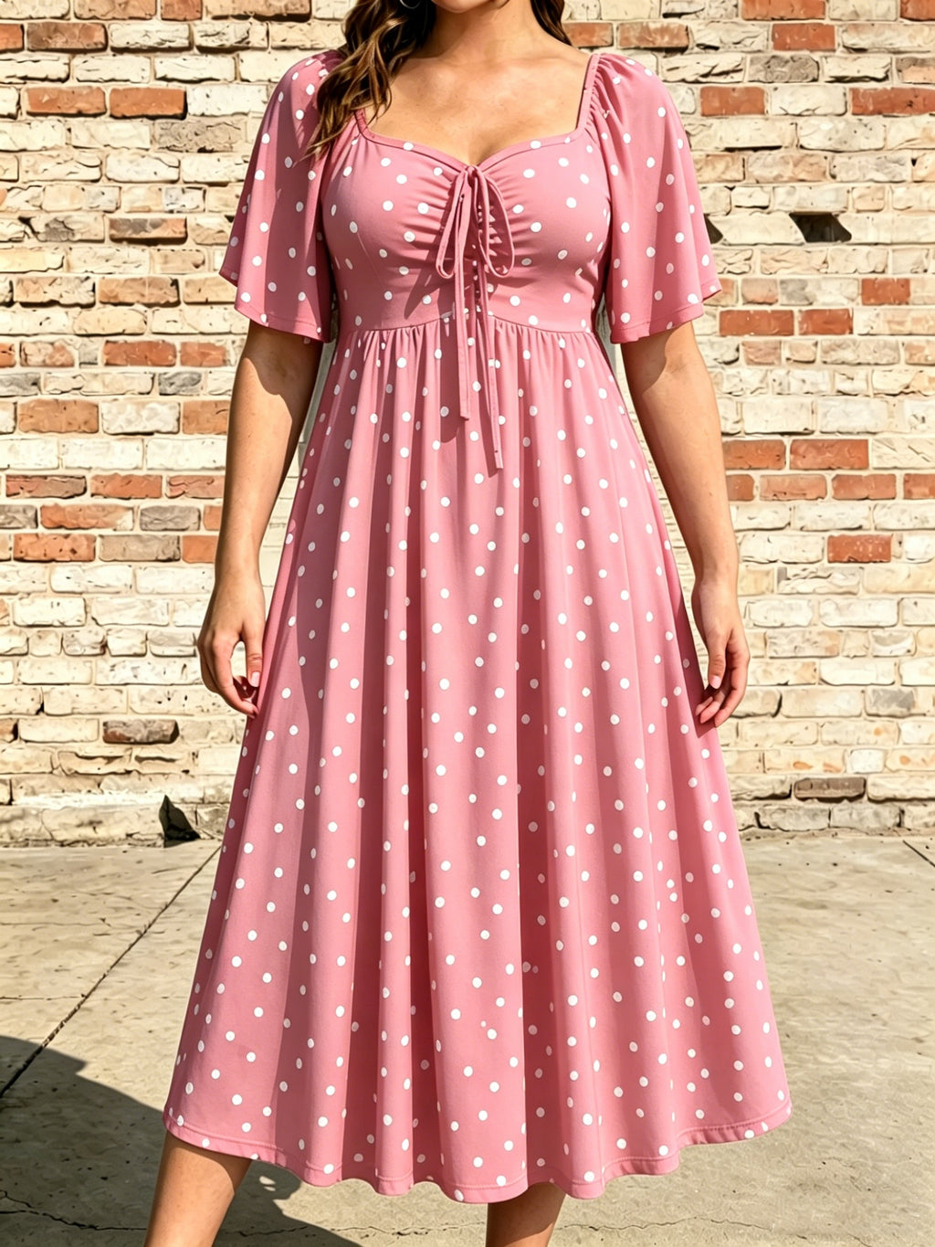 Robe mi-longue grande taille — Pois, taille sous poitrine
