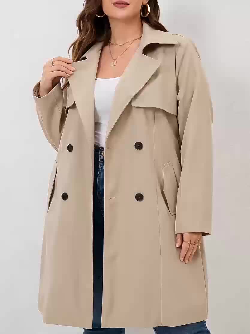 Trench grande taille, longueur midi, ceinture assortie, détail du col