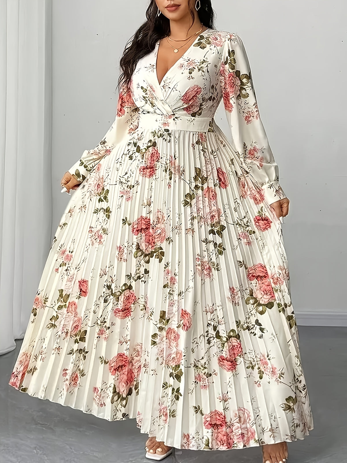 Robe longue grande taille — Roses, cache-cœur plissé soleil