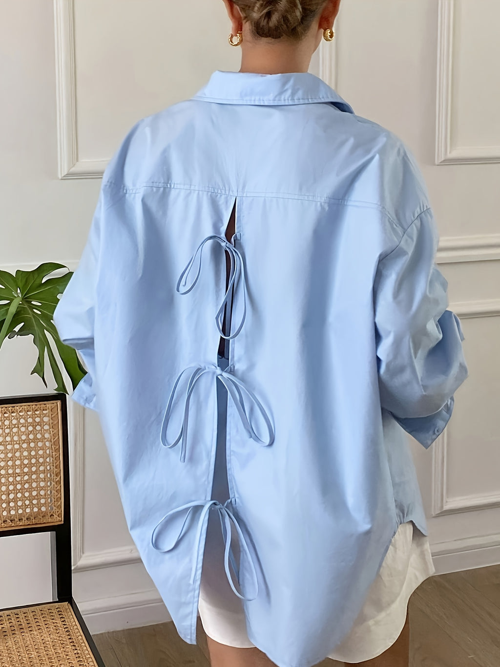 Chemise grande taille, coupe oversize, manches longues, détail du tissu